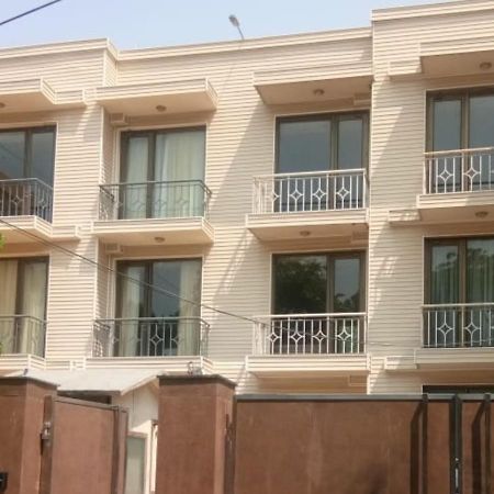 Uds Villa Scandinavian B&B - Next To Vfs Nueva Delhi Exterior foto