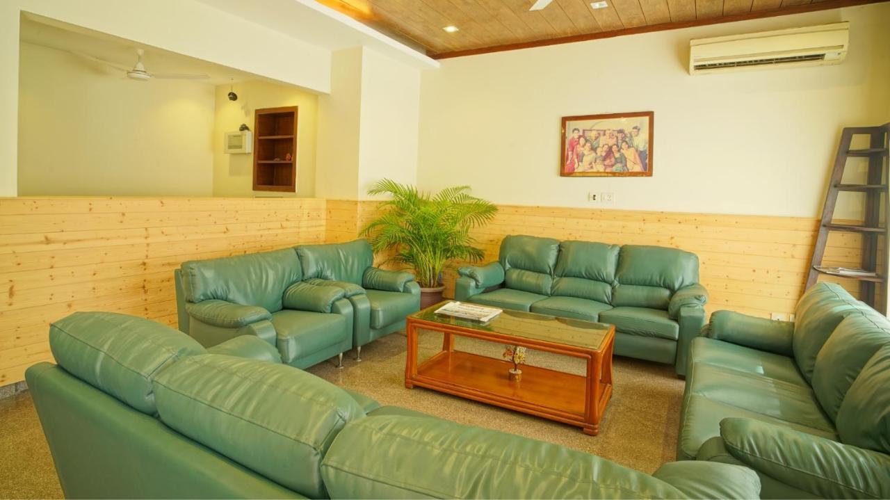 Uds Villa Scandinavian B&B - Next To Vfs Nueva Delhi Exterior foto