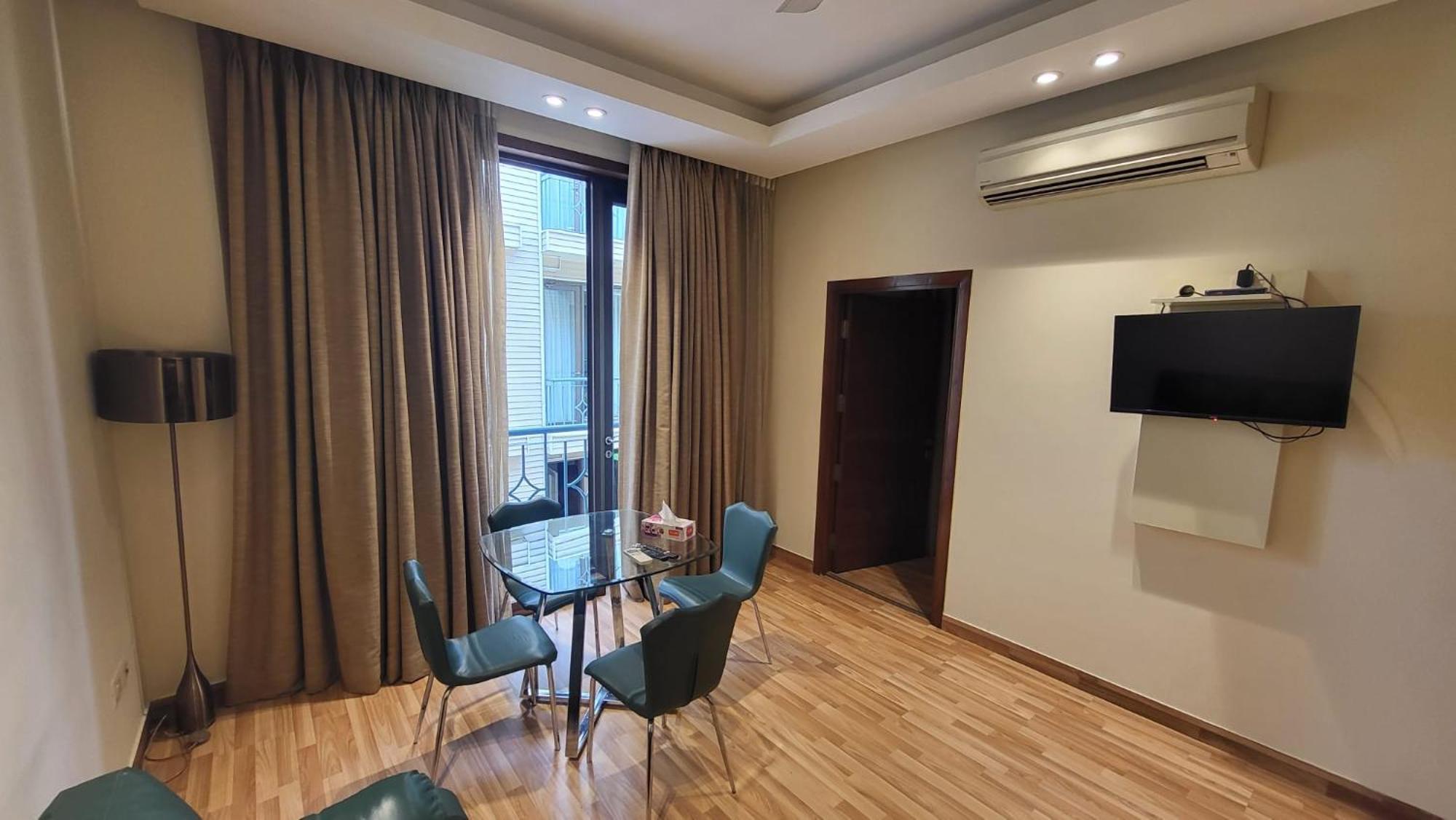 Uds Villa Scandinavian B&B - Next To Vfs Nueva Delhi Exterior foto